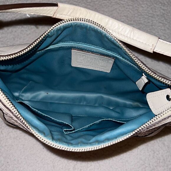 Coach white weave shoulder bag with crossbody strap - Picture 4 of 16